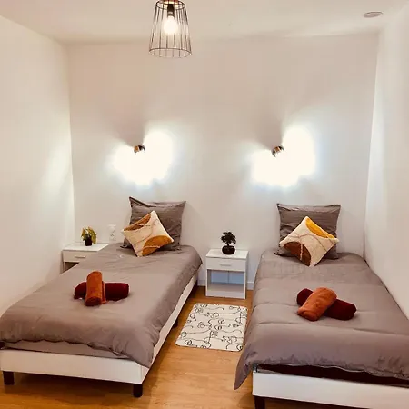 Apartment Le Grand Sejour Jusqu'a 6 Personnes *