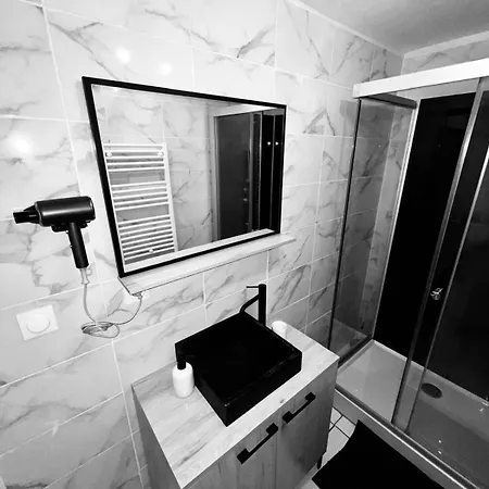 Le Grand Sejour Jusqu'a 6 Personnes Apartment Saint-Quentin (Aisne)