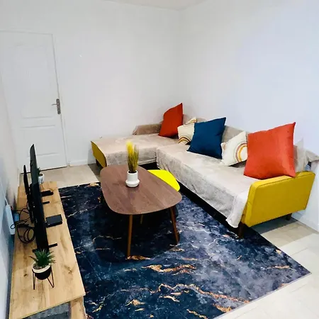 Le Grand Sejour Jusqu'a 6 Personnes Apartment *
